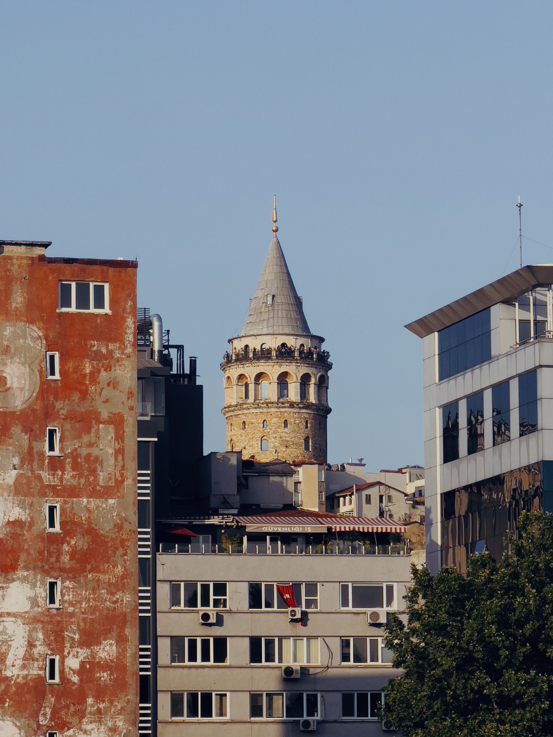Galata tarihi bina